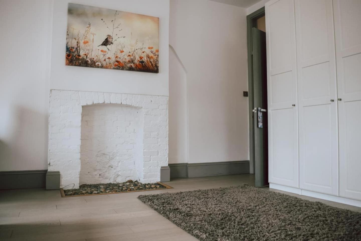 The Twickenham Apartment Near Strawberry Hill 外观 照片