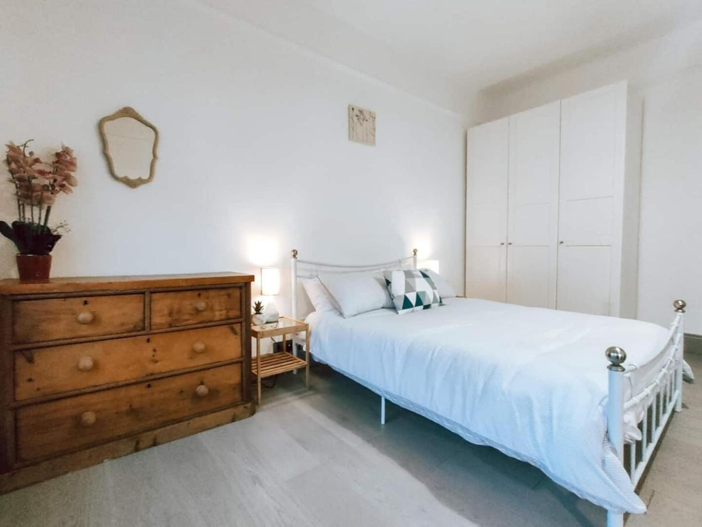 The Twickenham Apartment Near Strawberry Hill 外观 照片